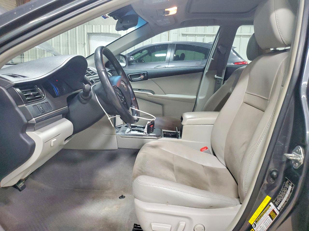 2012 TOYOTA CAMRY HYBRID photo 7