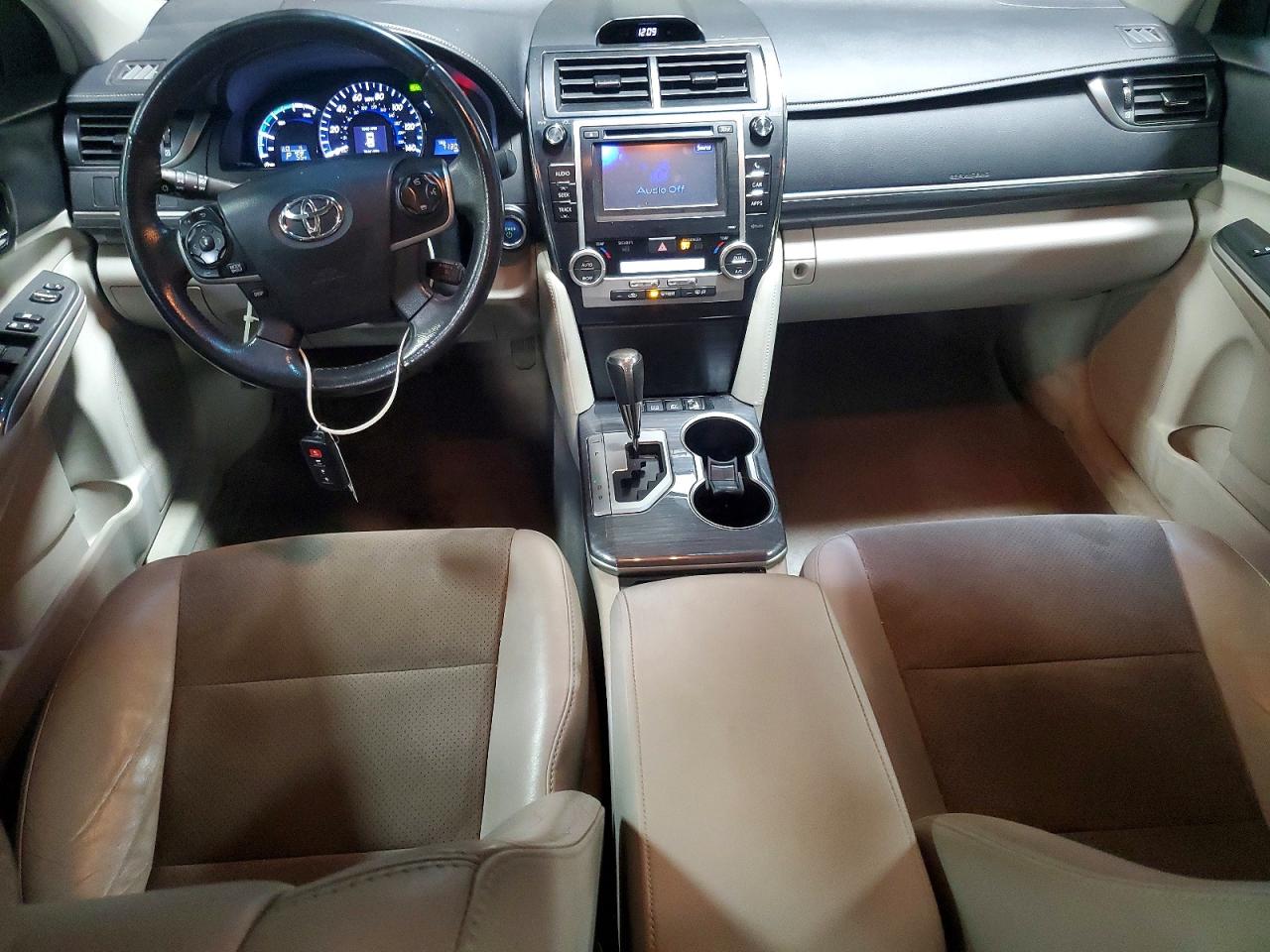 2012 TOYOTA CAMRY HYBRID photo 8