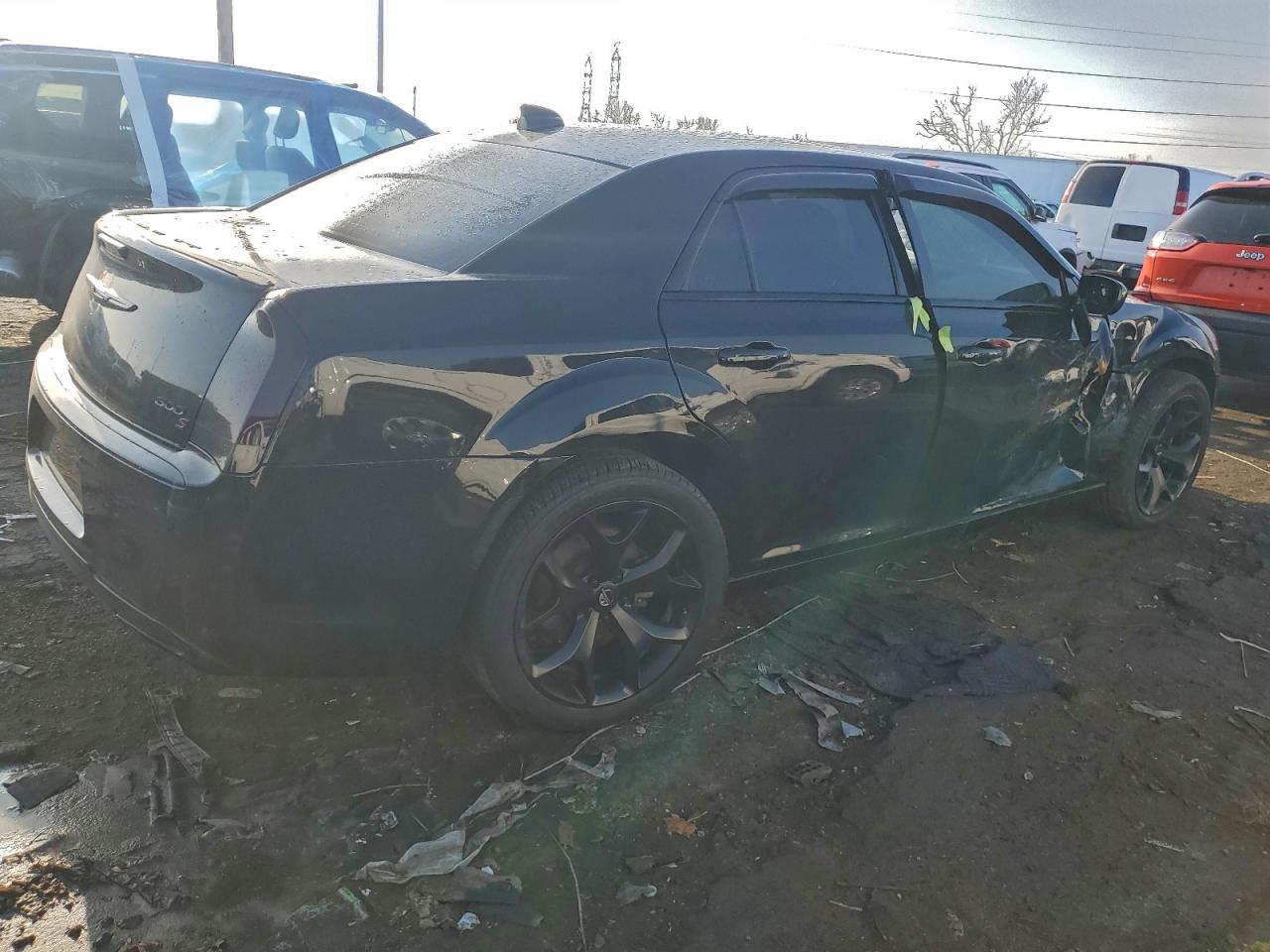 2015 CHRYSLER 300 S photo 3