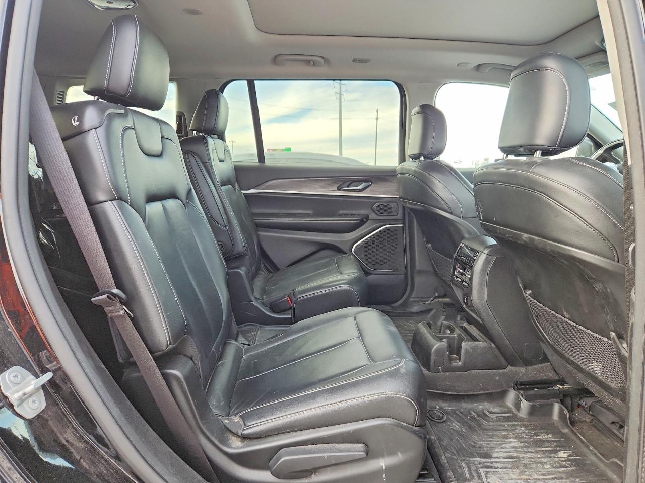 2022 JEEP GRAND CHEROKEE L LIMITED photo 11