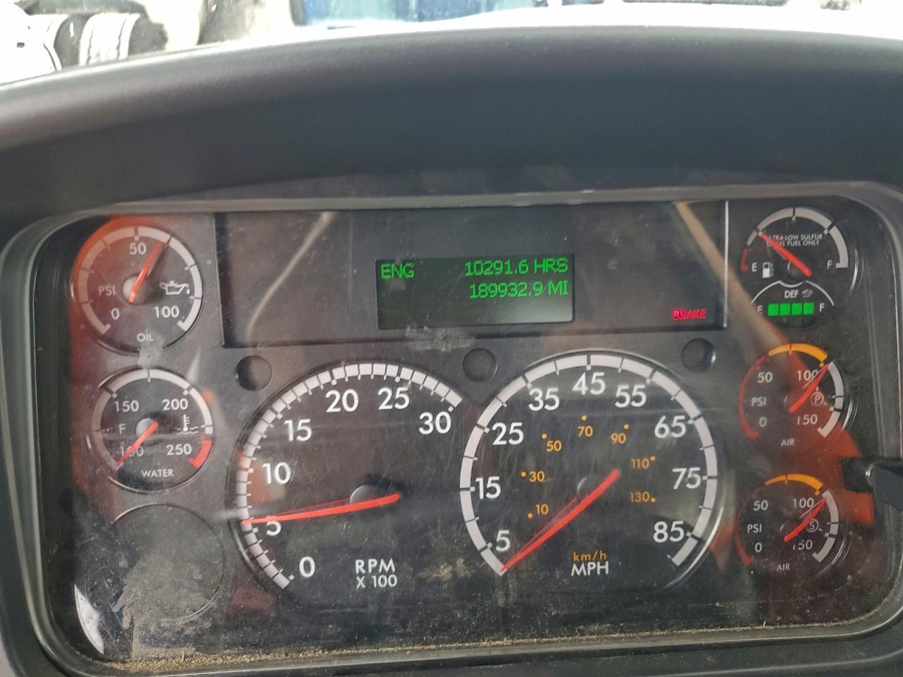 2015 FREIGHTLINER BUSINESS CLASS M2 SEMI TRUCK photo 8