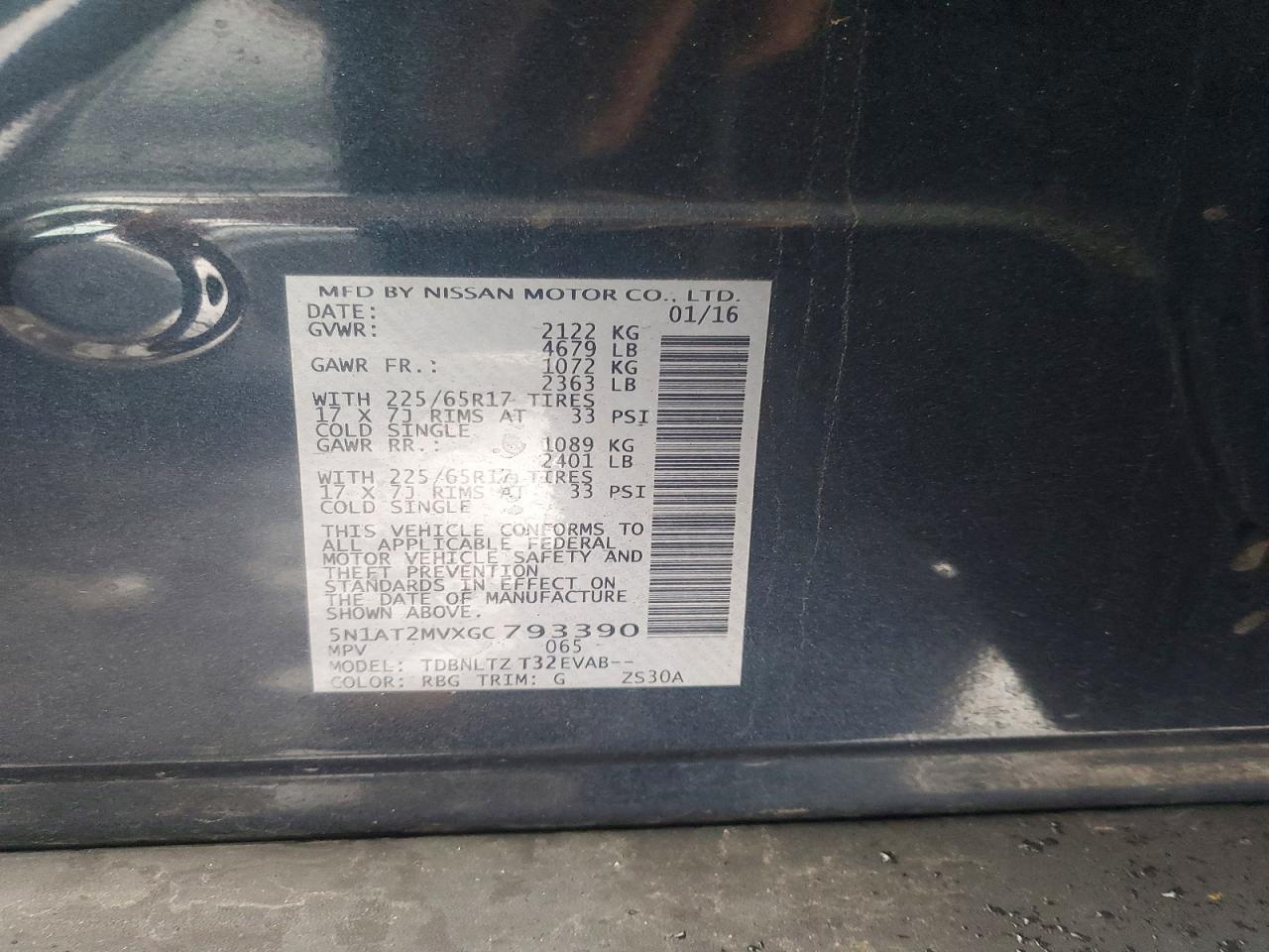 2016 NISSAN ROGUE S photo 13