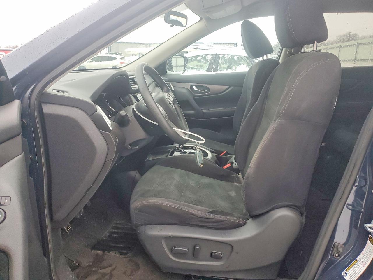 2016 NISSAN ROGUE S photo 7