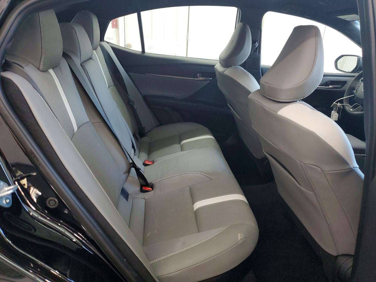 2026 TOYOTA CAMRY XSE photo 10