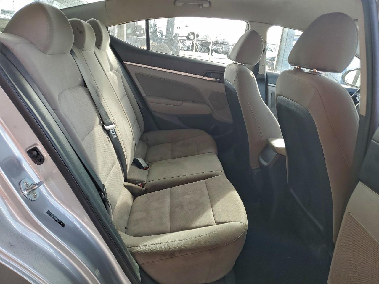 2020 HYUNDAI ELANTRA SEL photo 10