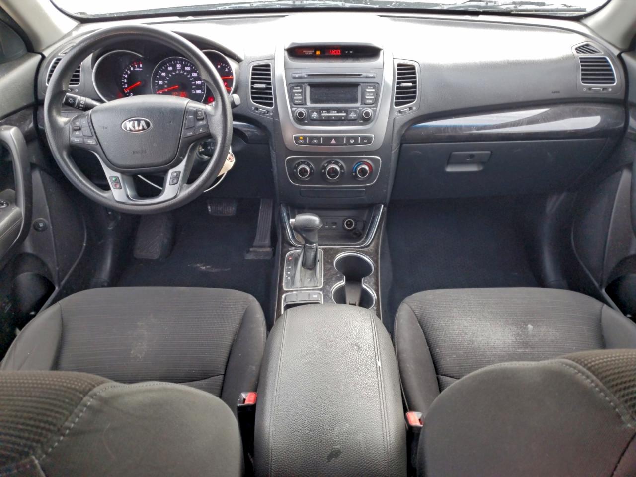 2014 KIA SORENTO LX photo 8