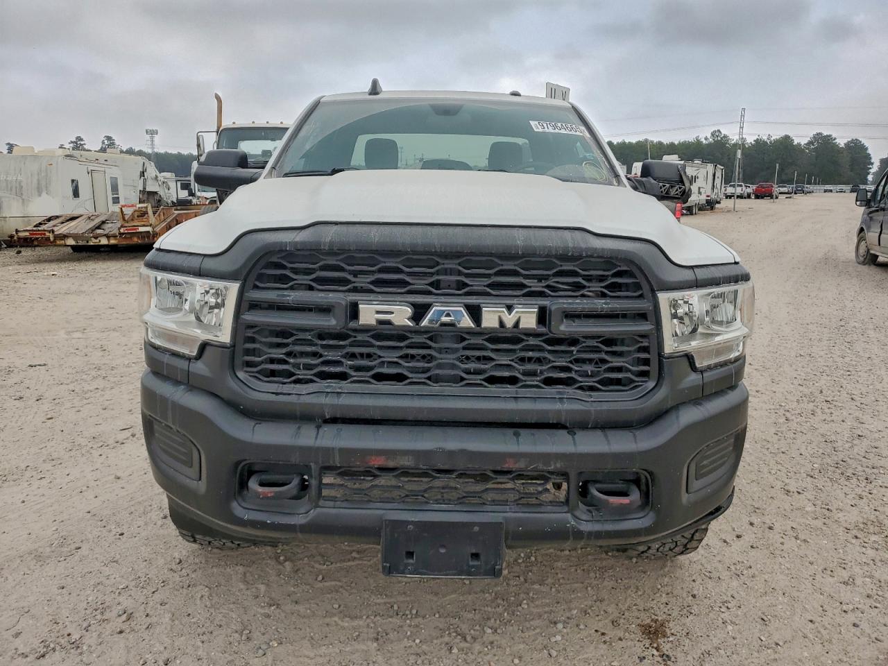 2022 RAM 3500 TRADESMAN photo 5