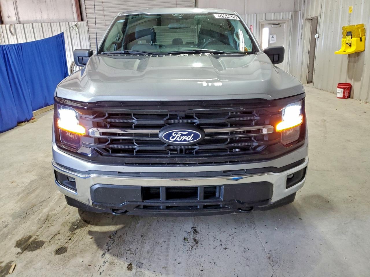 2025 FORD F150 XLT photo 5