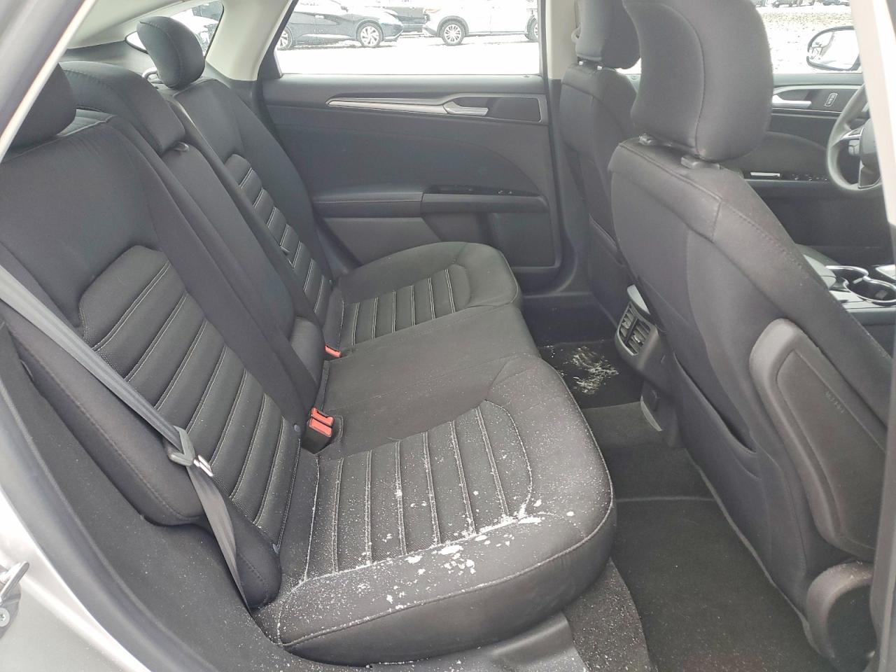 2015 FORD FUSION SE photo 10