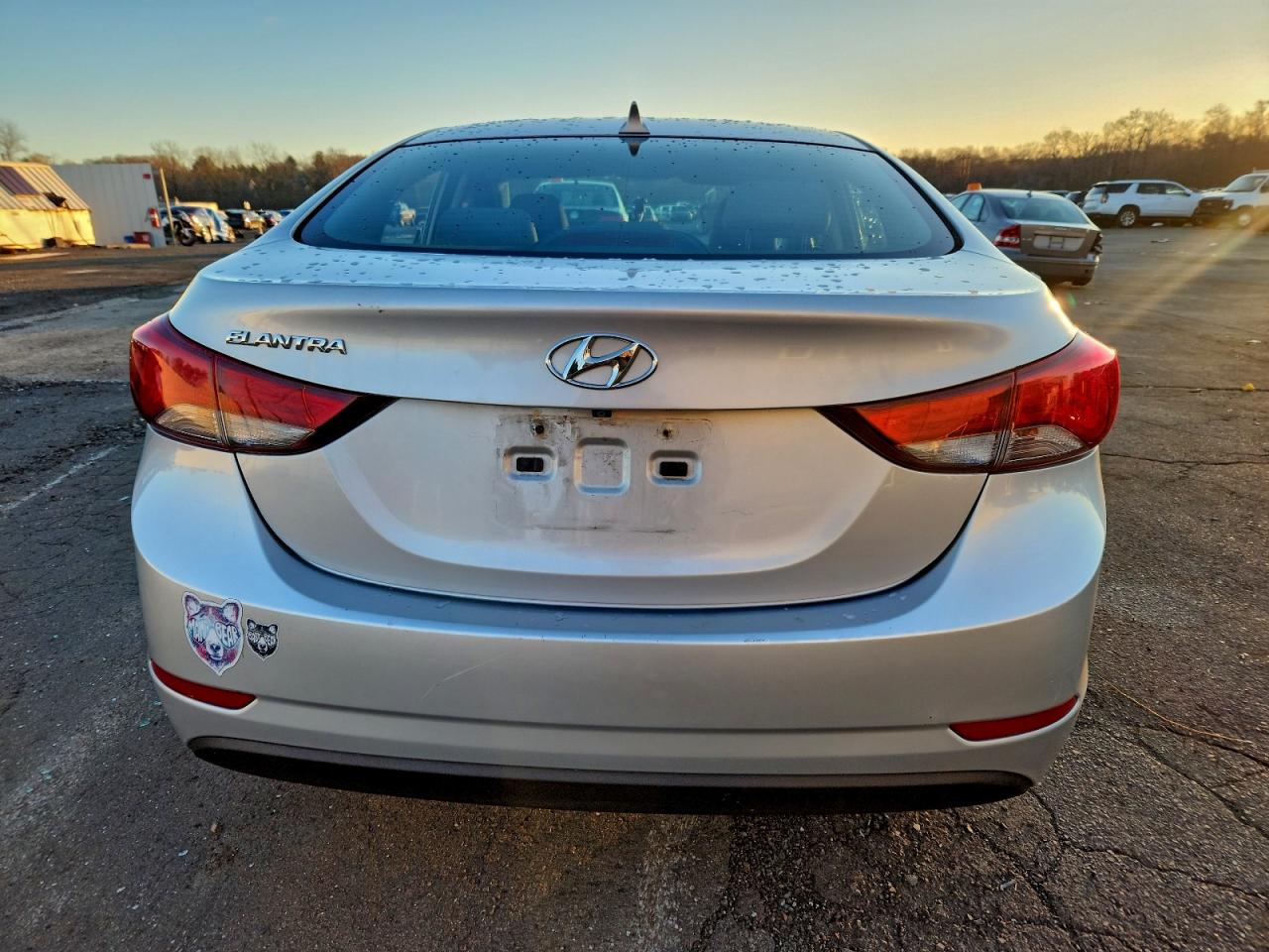 2015 HYUNDAI ELANTRA SE photo 11