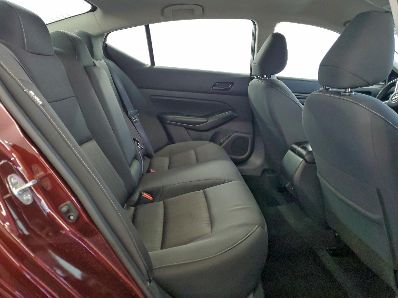 2024 NISSAN ALTIMA SV photo 37