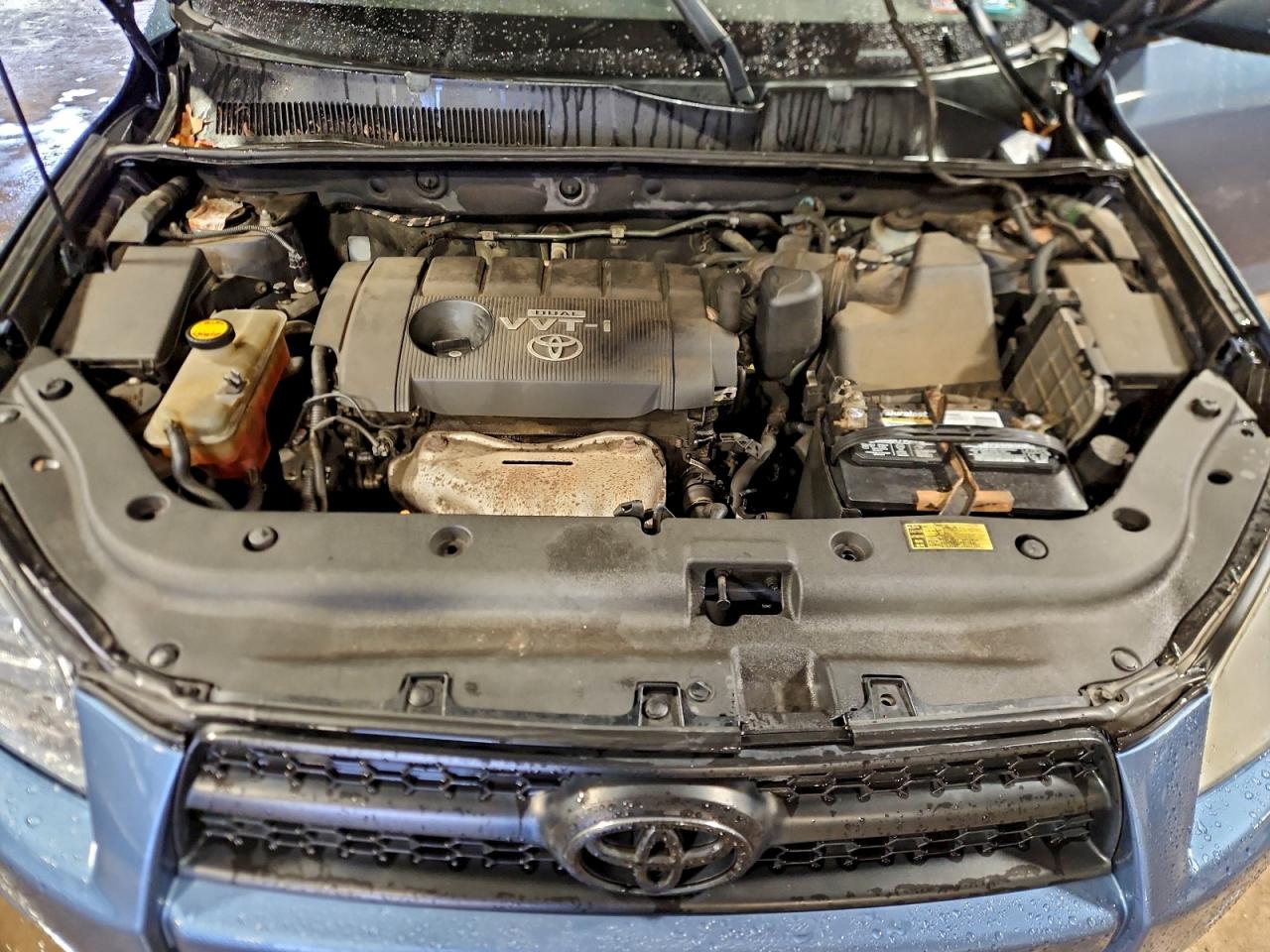 2010 TOYOTA RAV4 photo 12