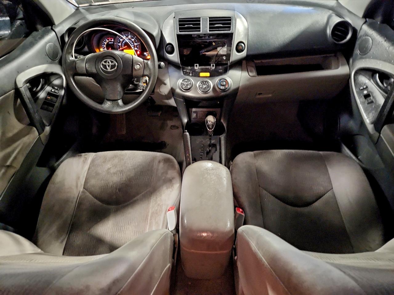 2010 TOYOTA RAV4 photo 8
