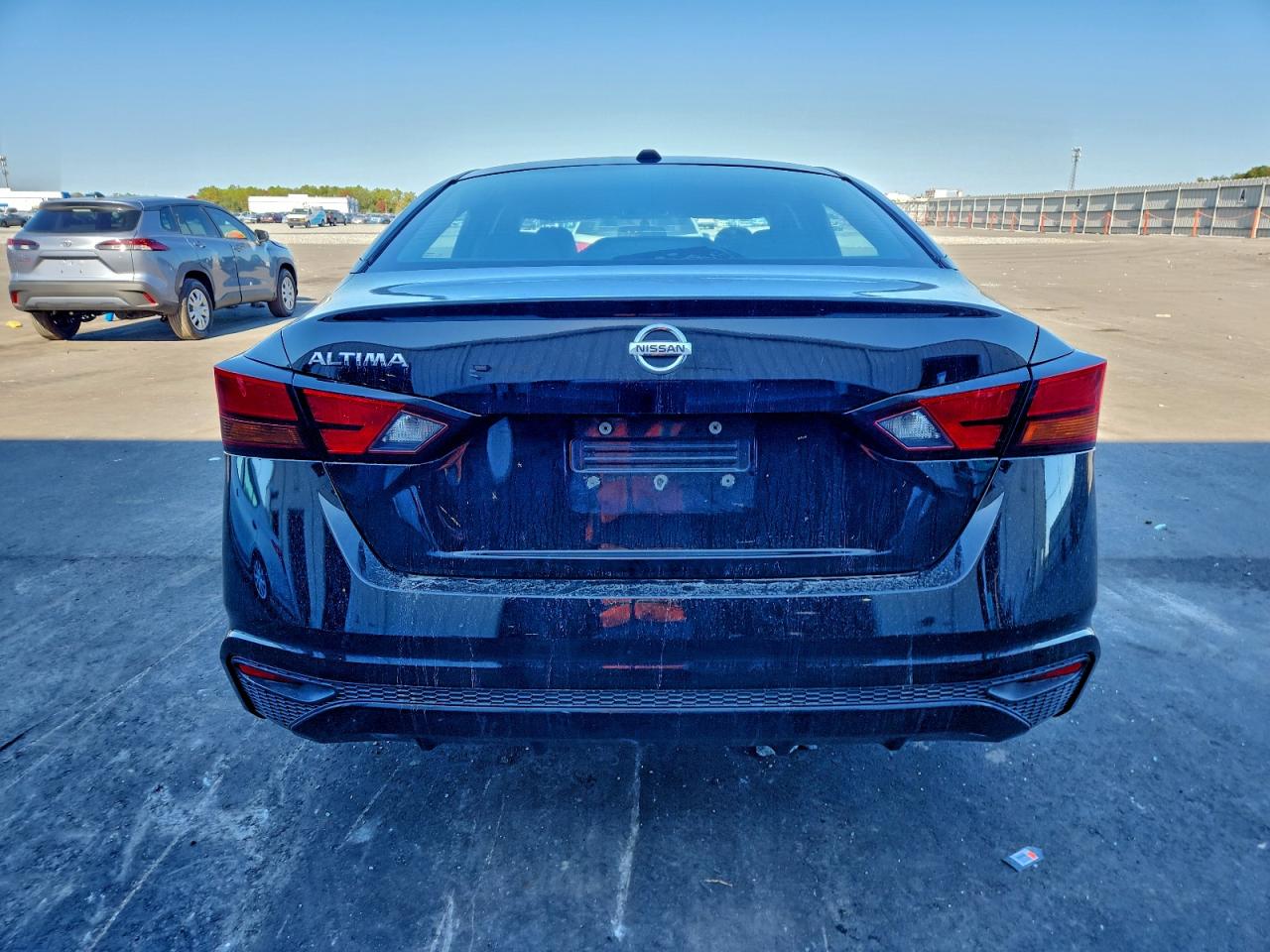 2019 NISSAN ALTIMA S photo 6
