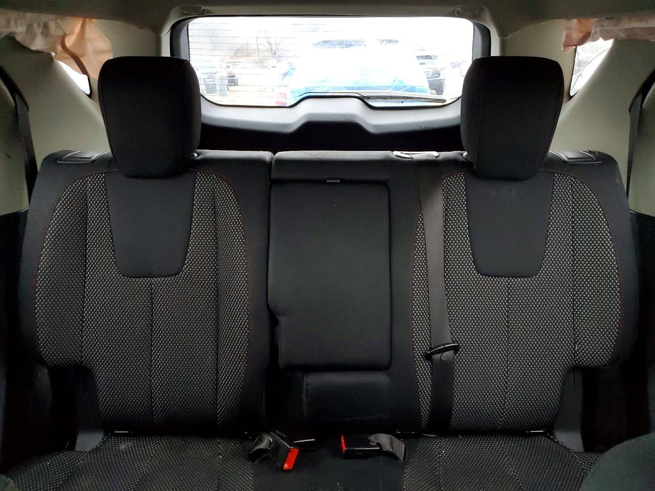 2016 CHEVROLET EQUINOX LT photo 10
