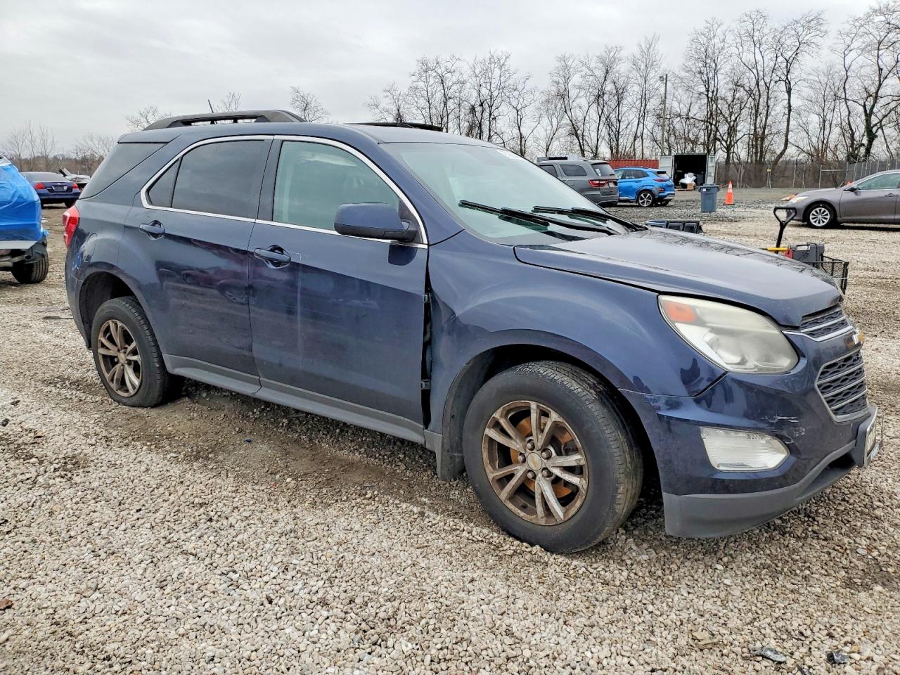 2016 CHEVROLET EQUINOX LT photo 4