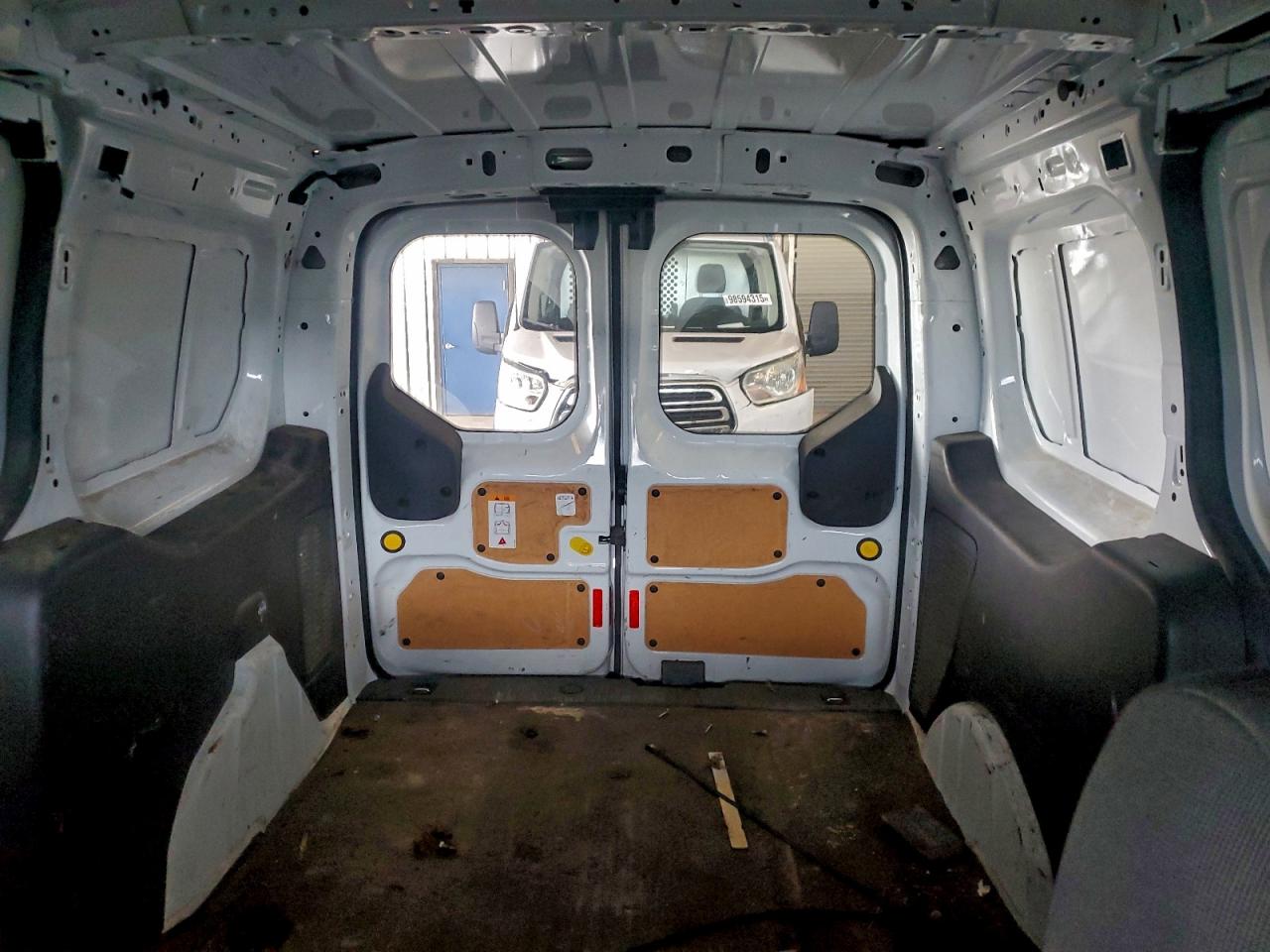 2015 FORD TRANSIT CONNECT XL photo 10