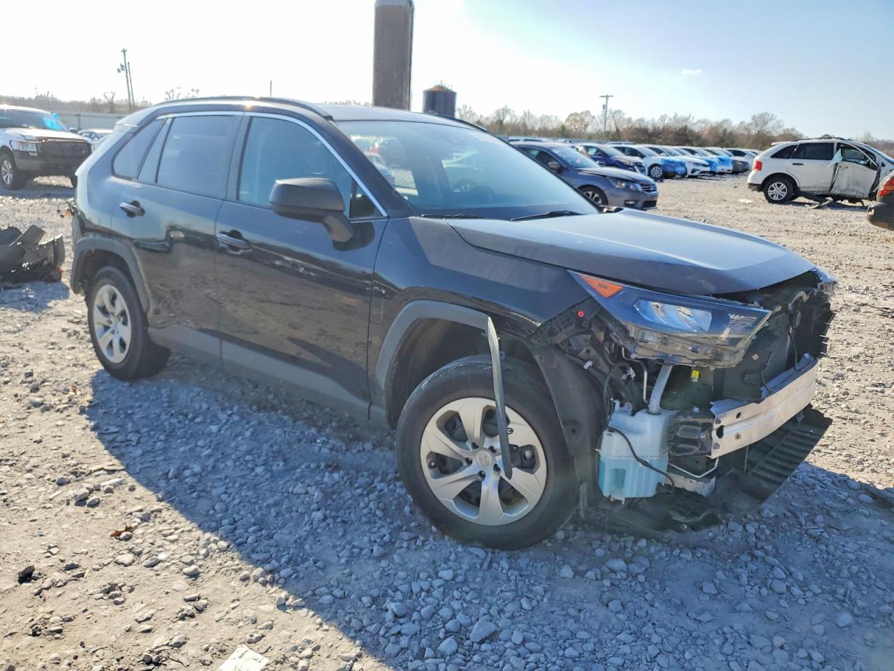 2021 TOYOTA RAV4 LE photo 4