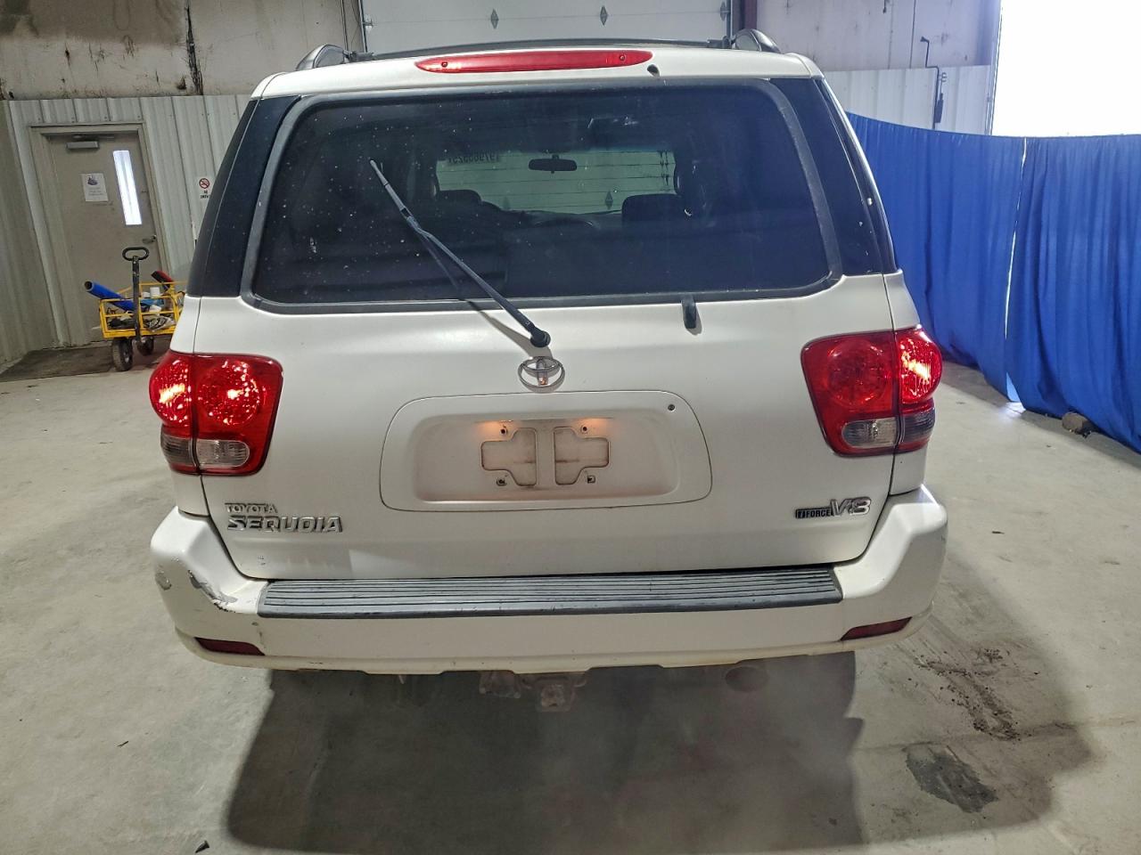 2007 TOYOTA SEQUOIA SR5 photo 11