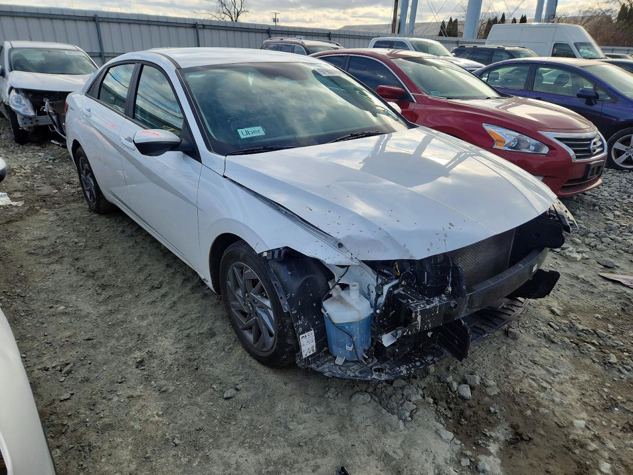2024 HYUNDAI ELANTRA SEL photo 4