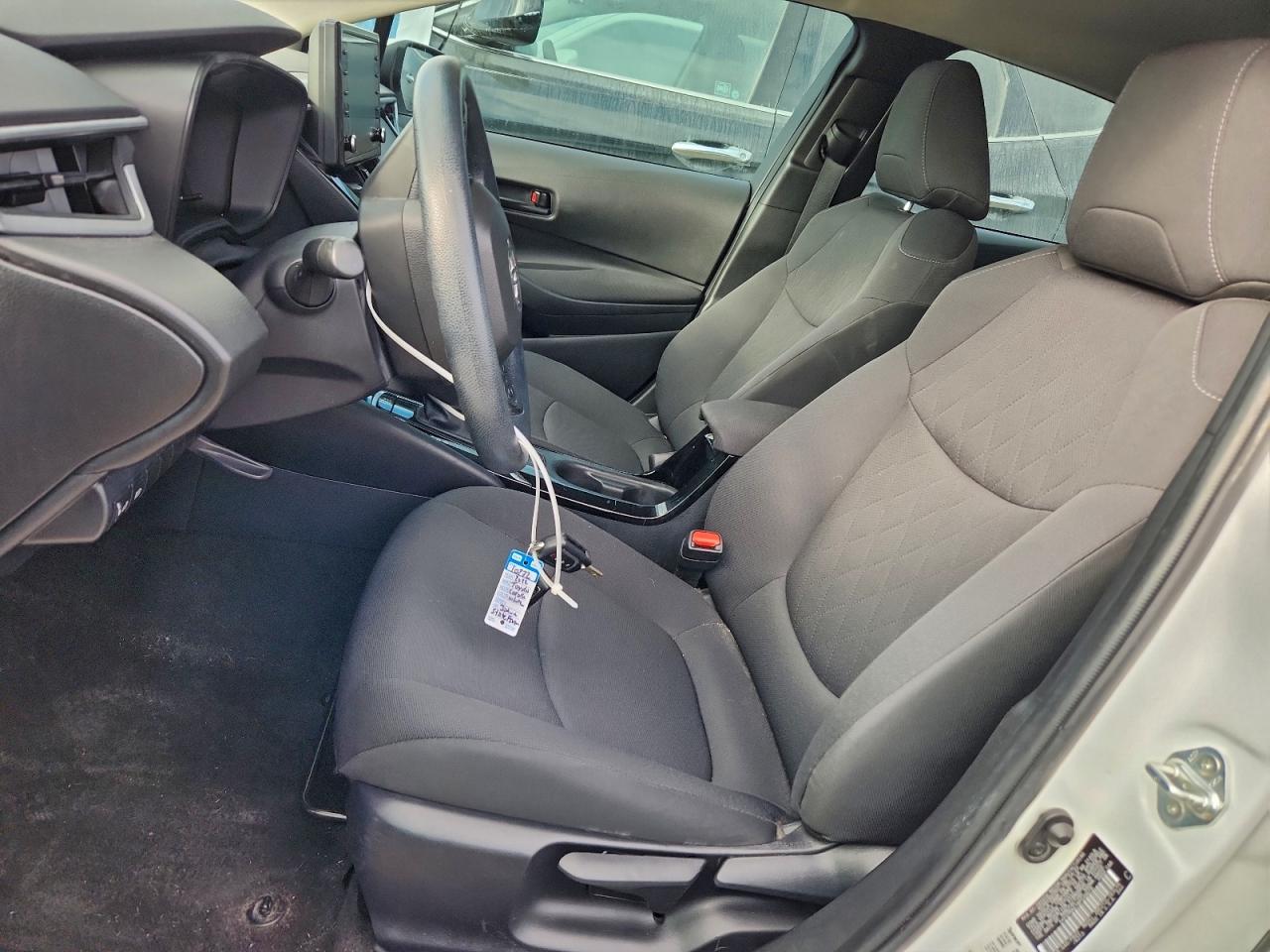 2022 TOYOTA COROLLA LE photo 7