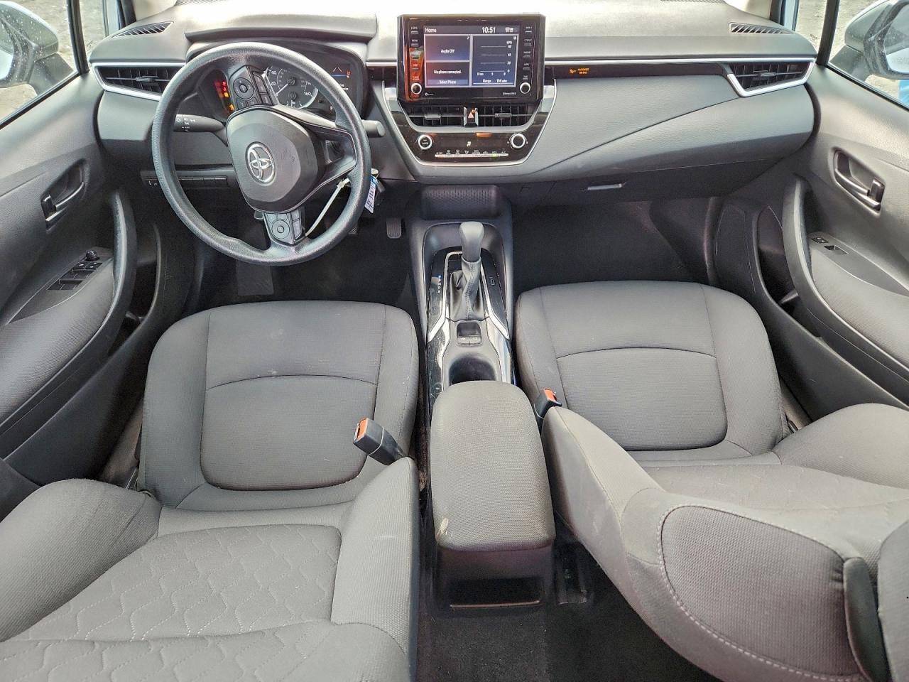 2022 TOYOTA COROLLA LE photo 8