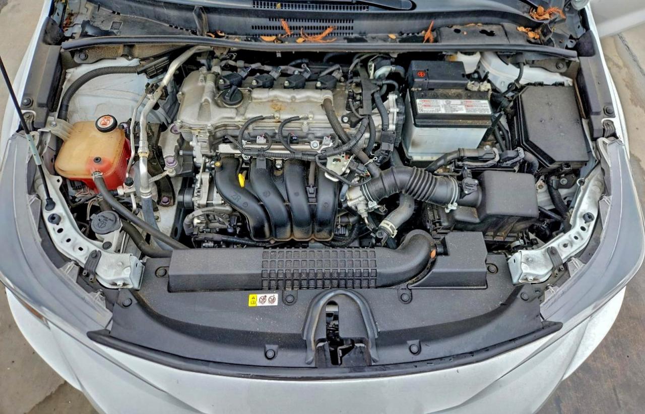 2022 TOYOTA COROLLA LE photo 11