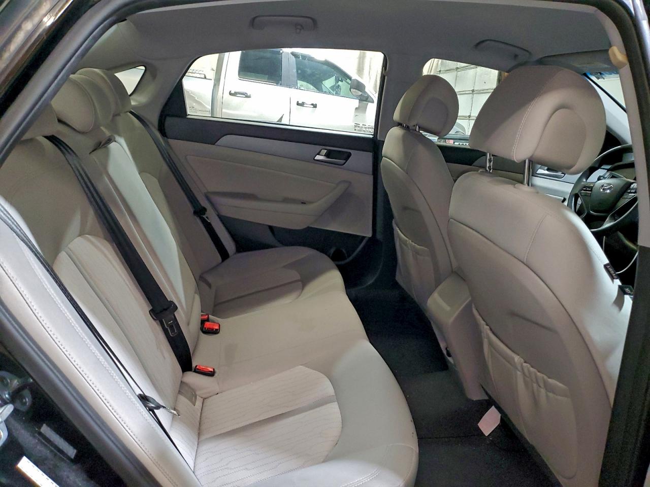 2017 HYUNDAI SONATA HYBRID photo 10