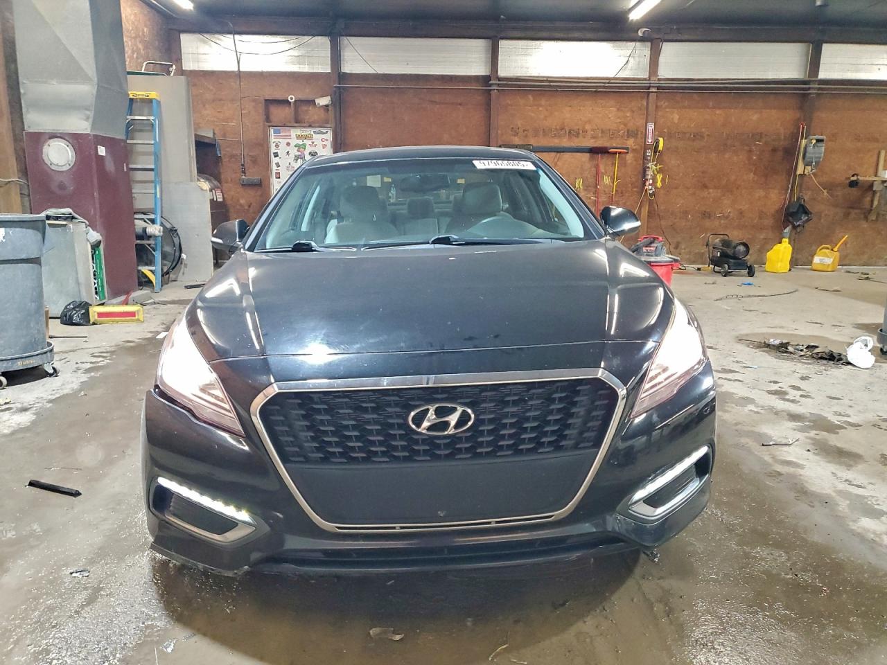 2017 HYUNDAI SONATA HYBRID photo 5