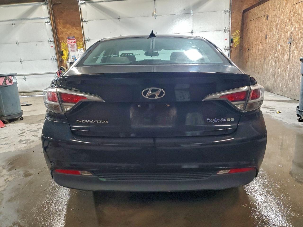 2017 HYUNDAI SONATA HYBRID photo 6