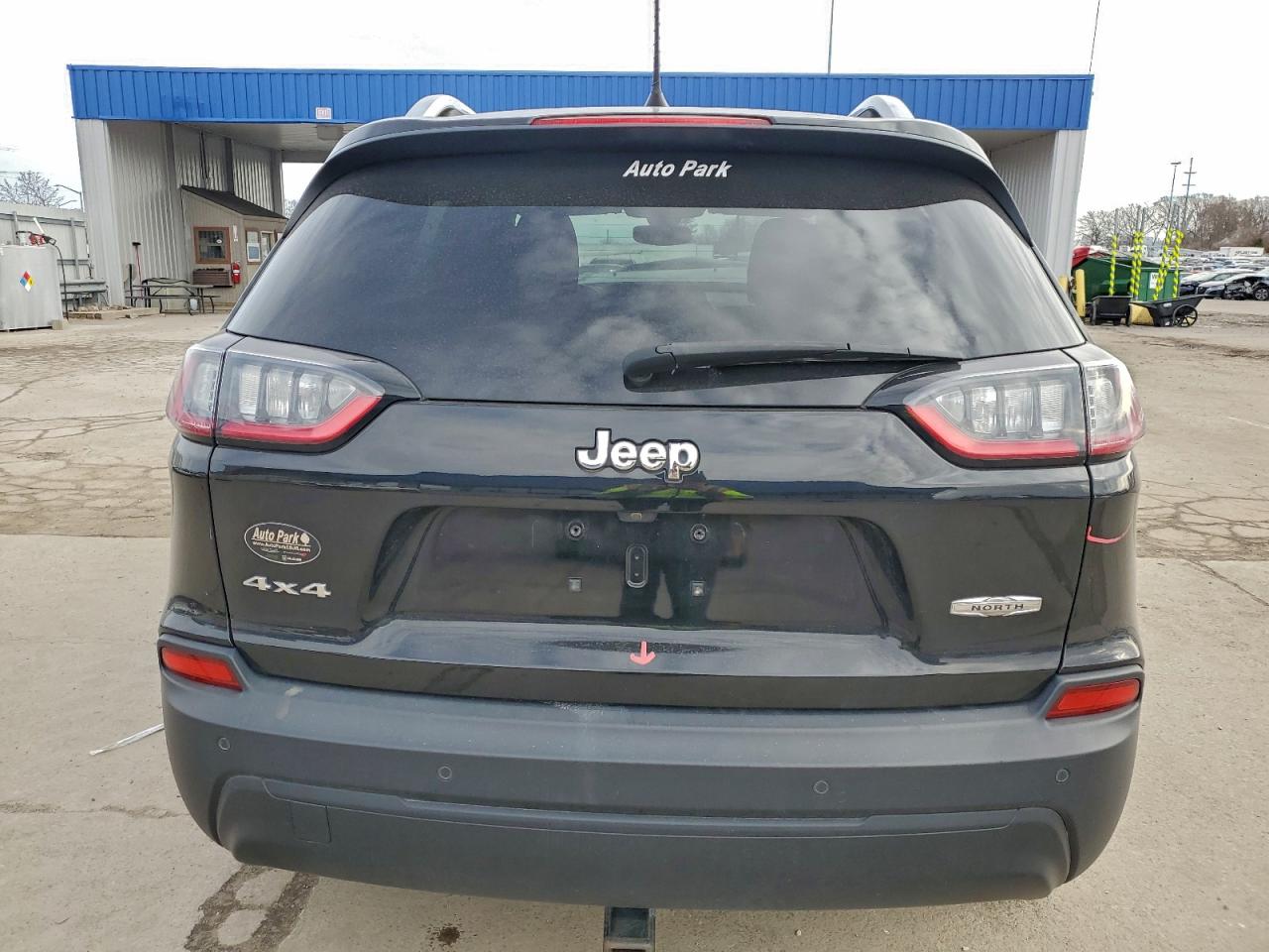 2019 JEEP CHEROKEE LATITUDE photo 6