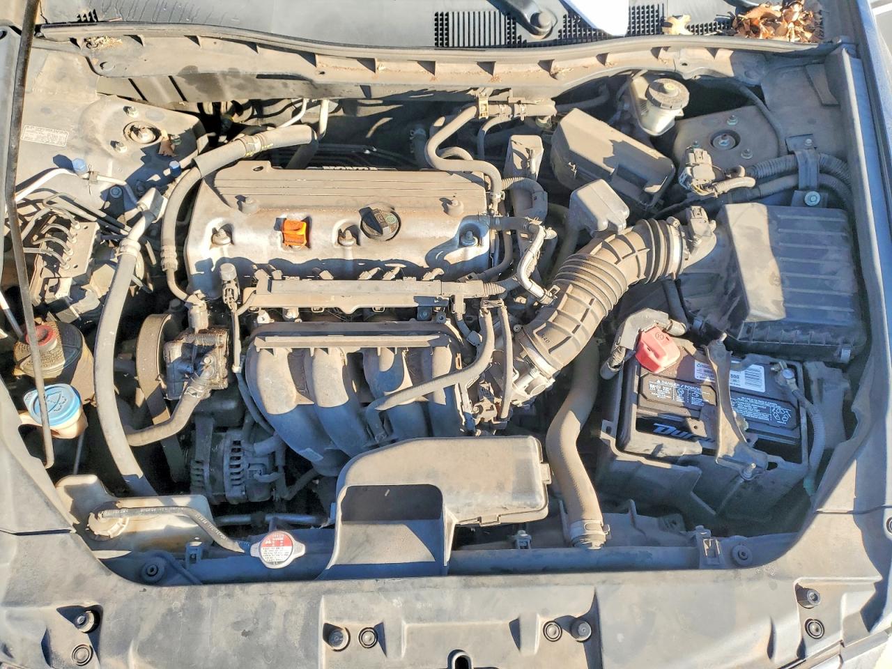 2009 HONDA ACCORD LX photo 11