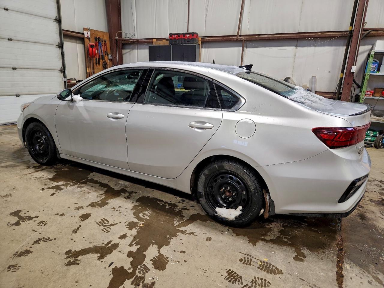 2019 KIA FORTE EX photo 2