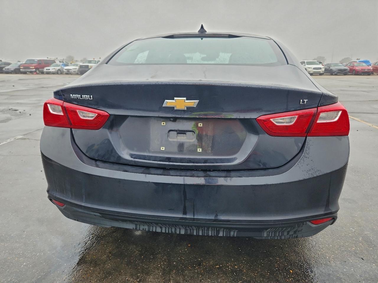 2023 CHEVROLET MALIBU LT photo 6