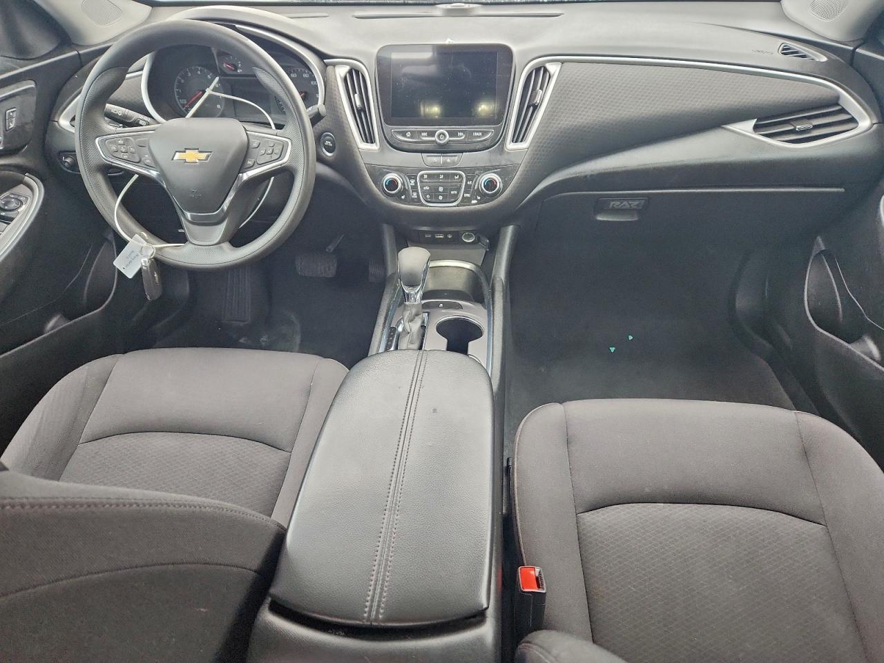 2023 CHEVROLET MALIBU LT photo 8