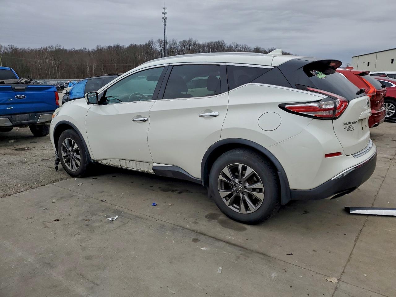 2017 NISSAN MURANO S photo 2