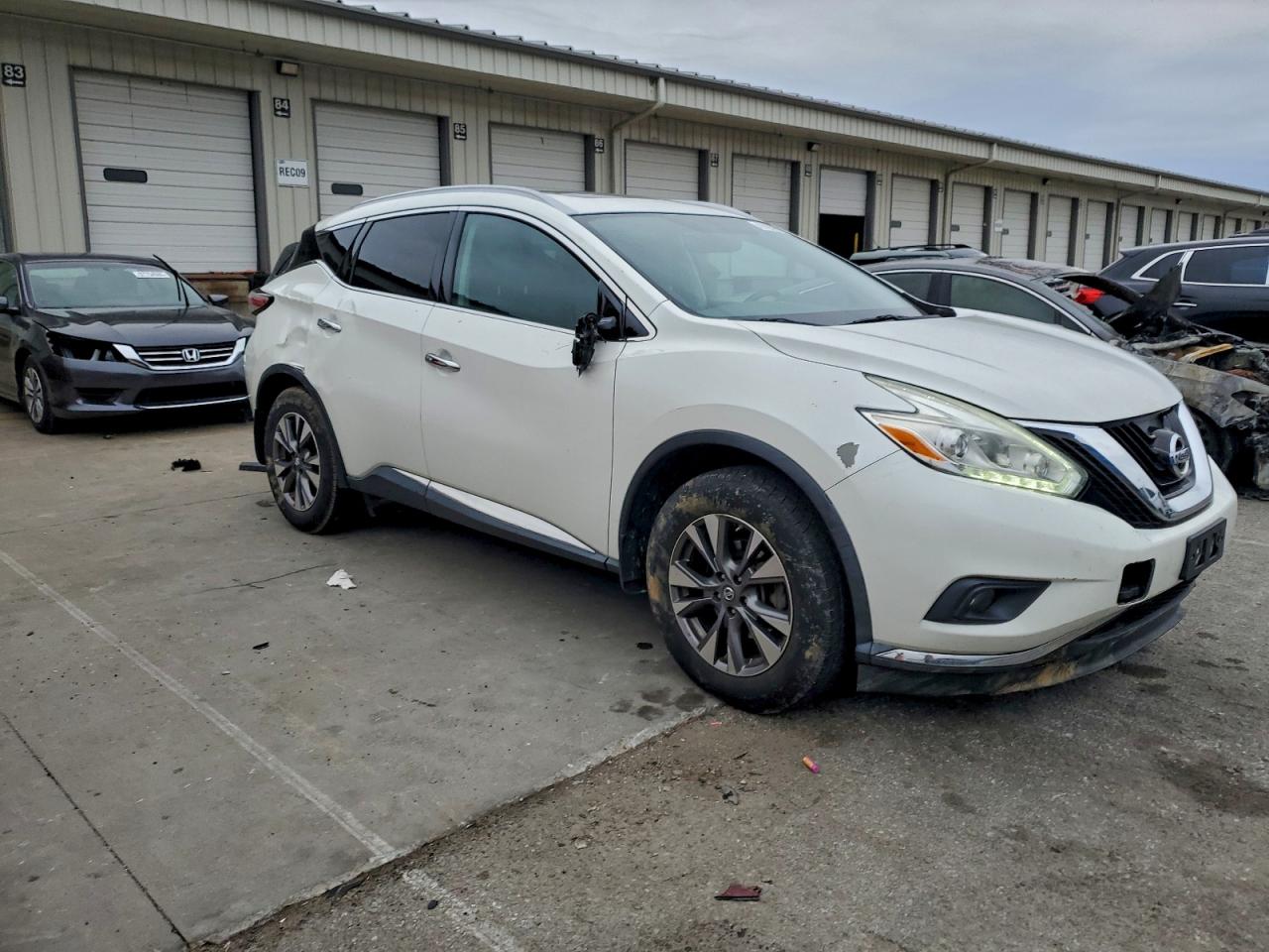 2017 NISSAN MURANO S photo 4