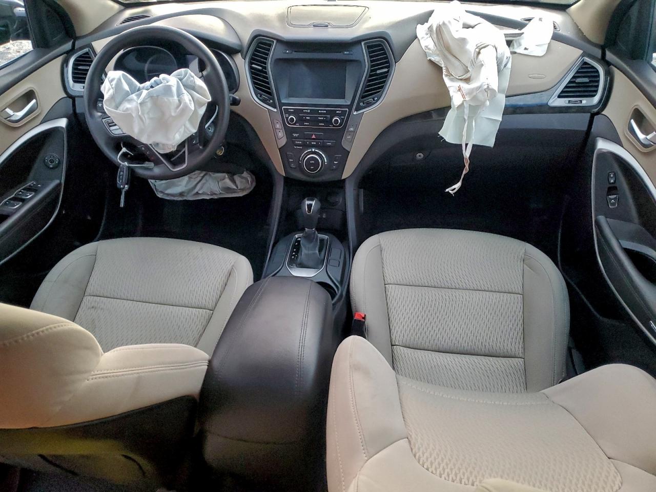 2017 HYUNDAI SANTA FE SPORT photo 8