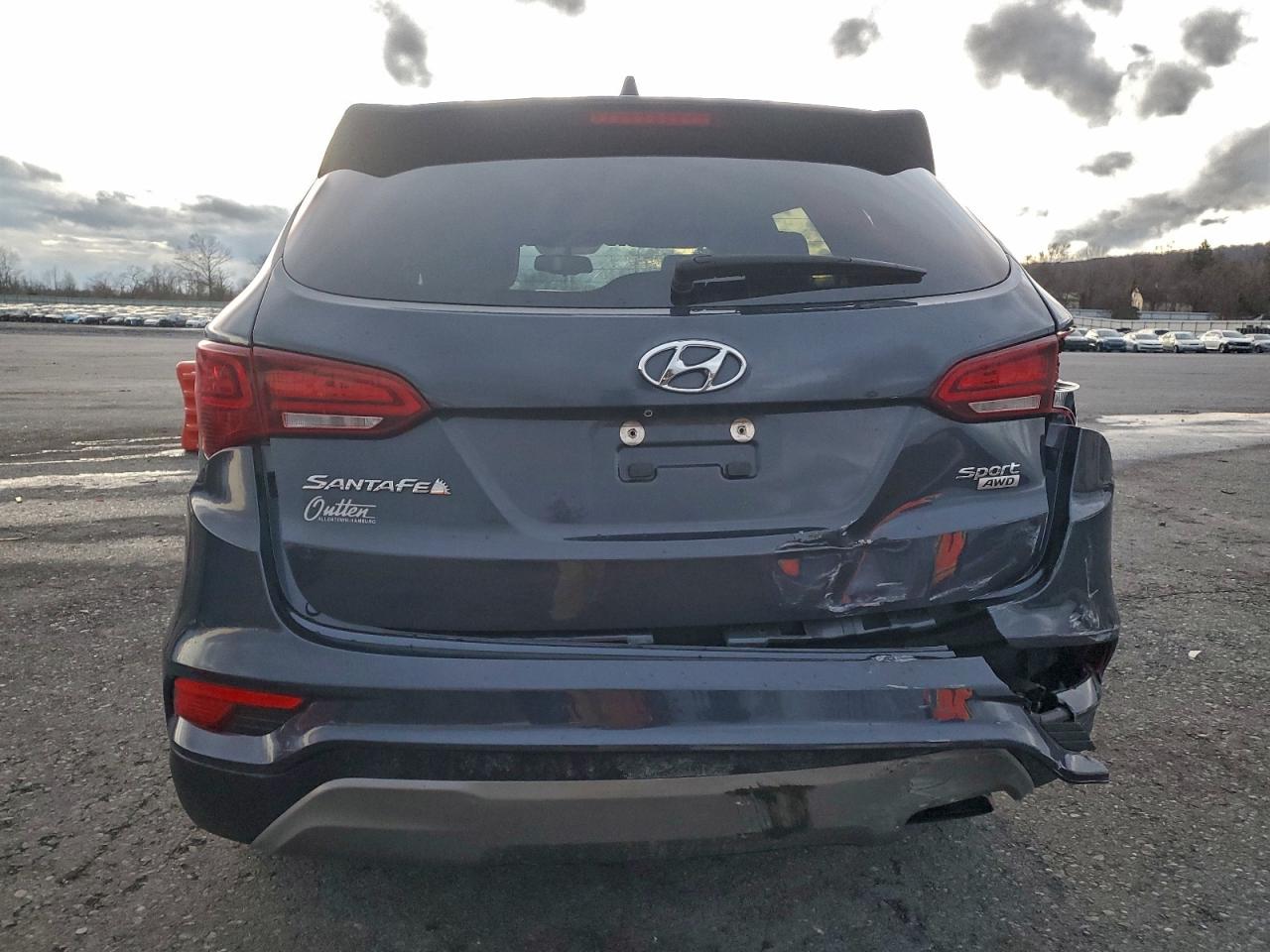 2017 HYUNDAI SANTA FE SPORT photo 6
