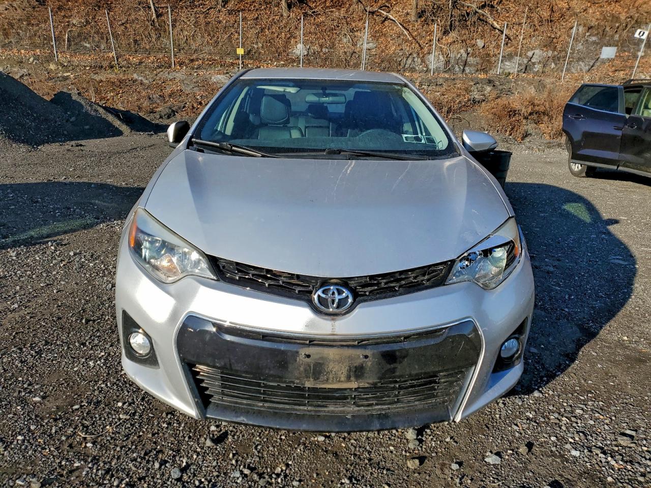 2015 TOYOTA COROLLA L photo 5