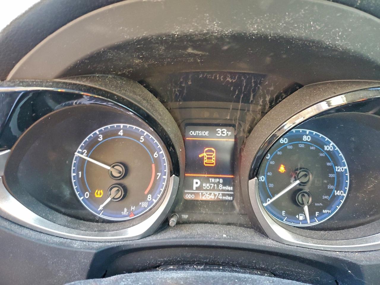 2015 TOYOTA COROLLA L photo 9