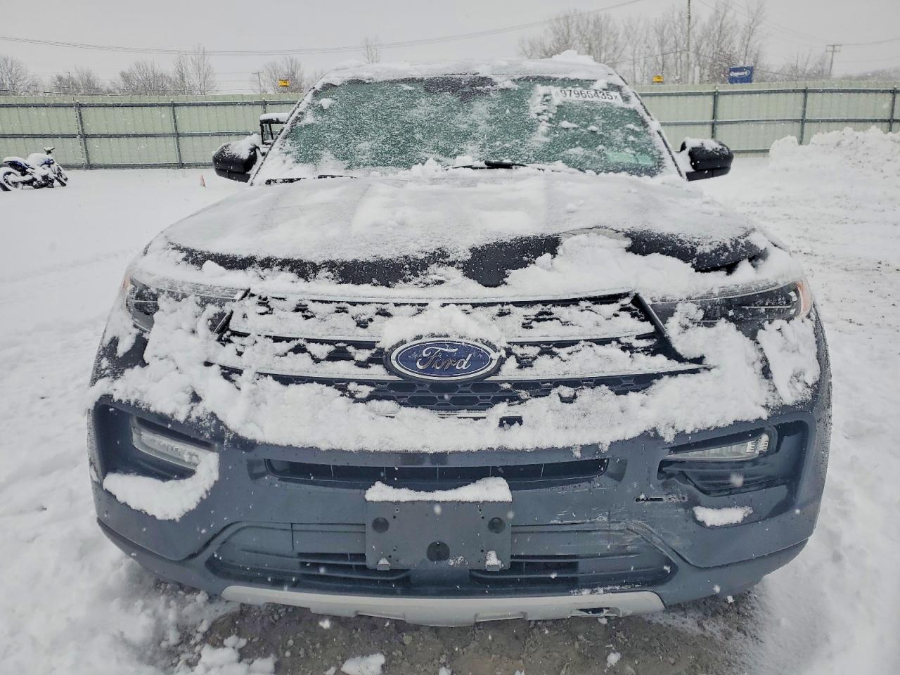 2021 FORD EXPLORER XLT photo 5