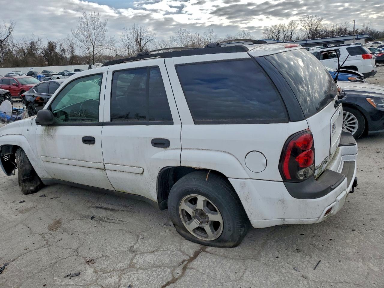 2006 CHEVROLET TRAILBLAZER LS photo 2
