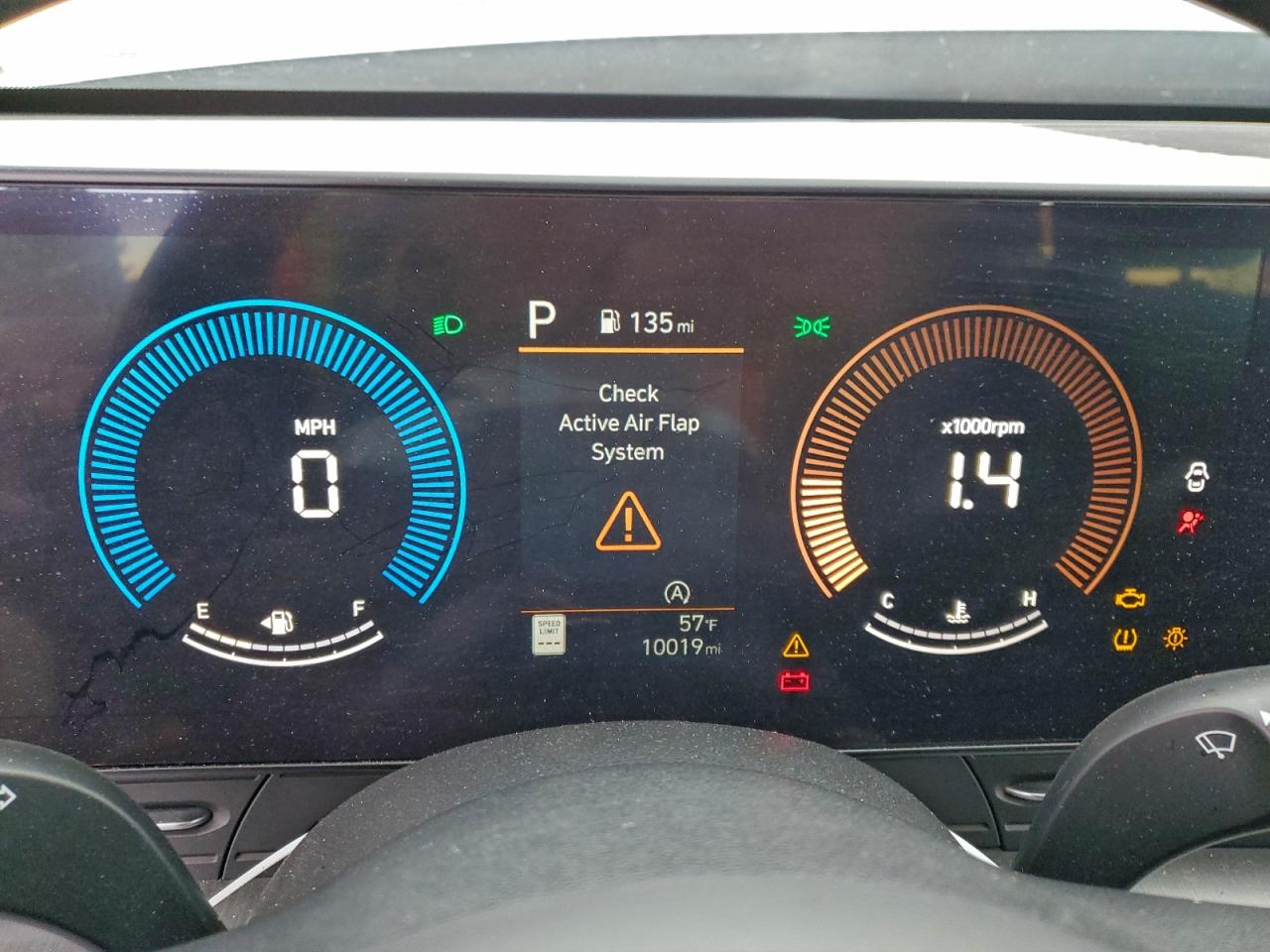 2024 HYUNDAI KONA SE photo 17