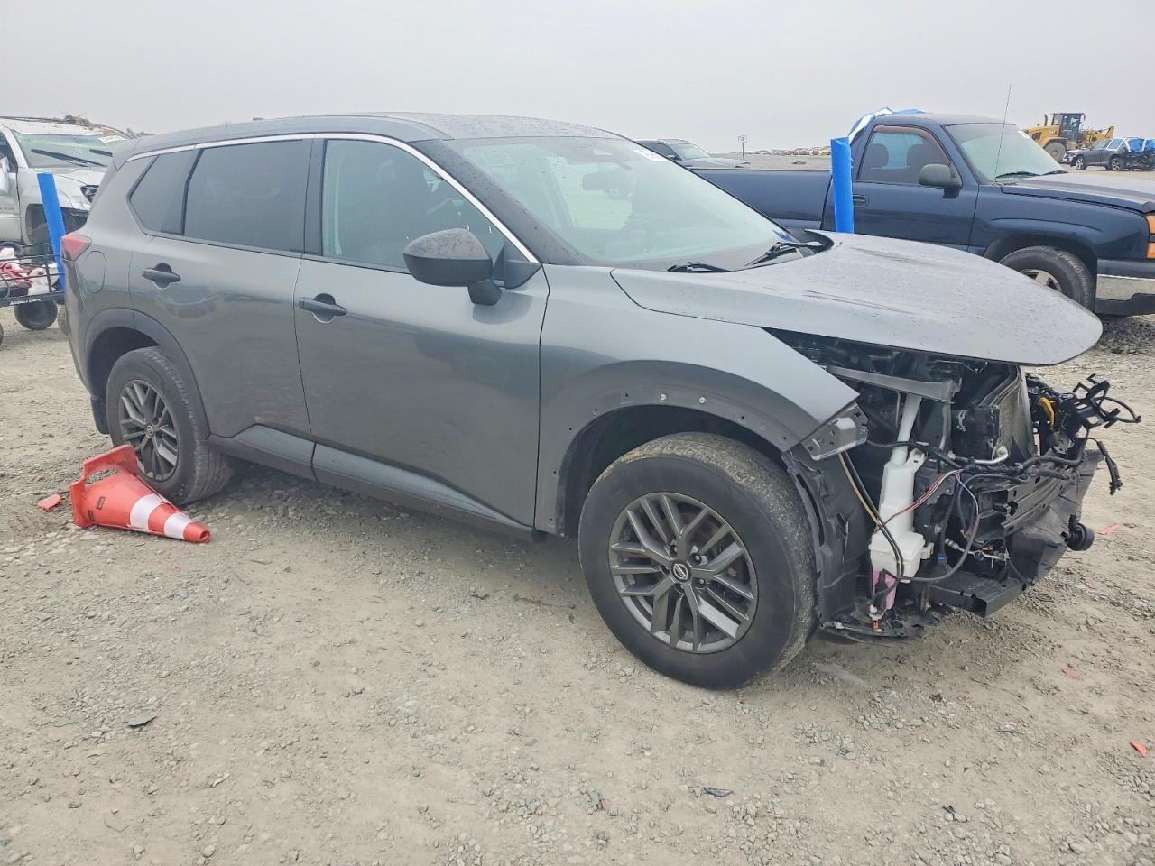 2021 NISSAN ROGUE S photo 4