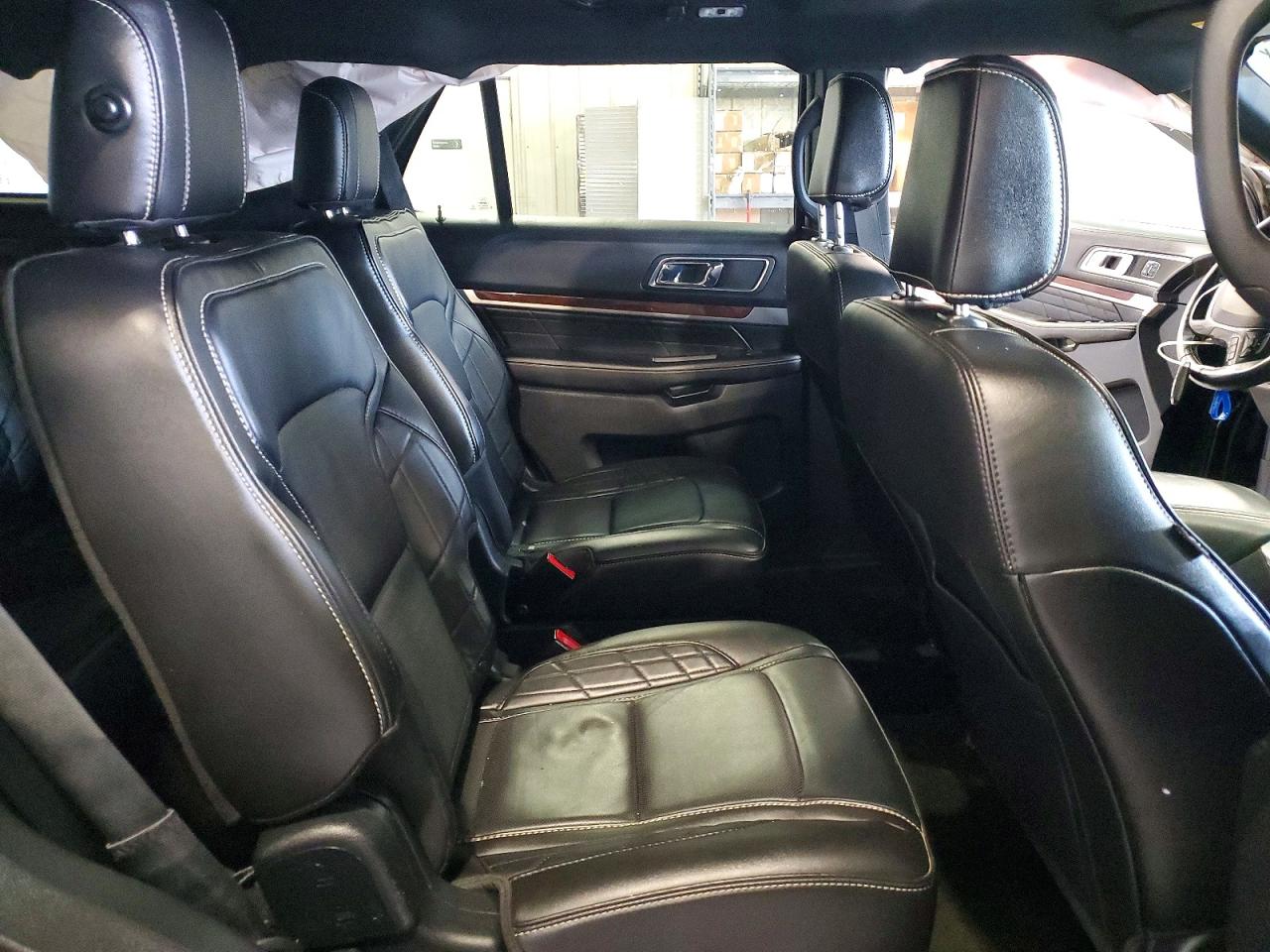 2018 FORD EXPLORER PLATINUM photo 11
