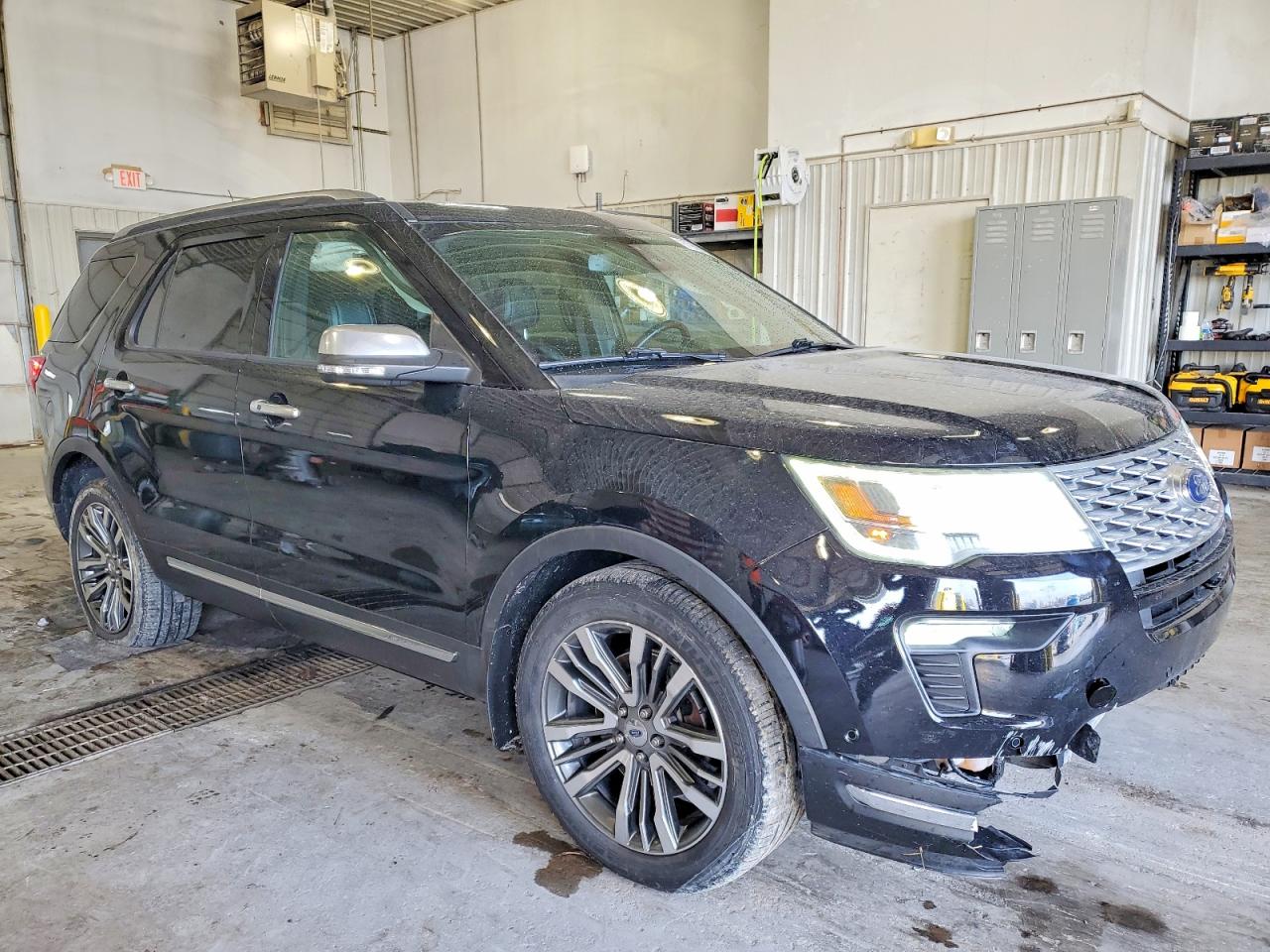 2018 FORD EXPLORER PLATINUM photo 4