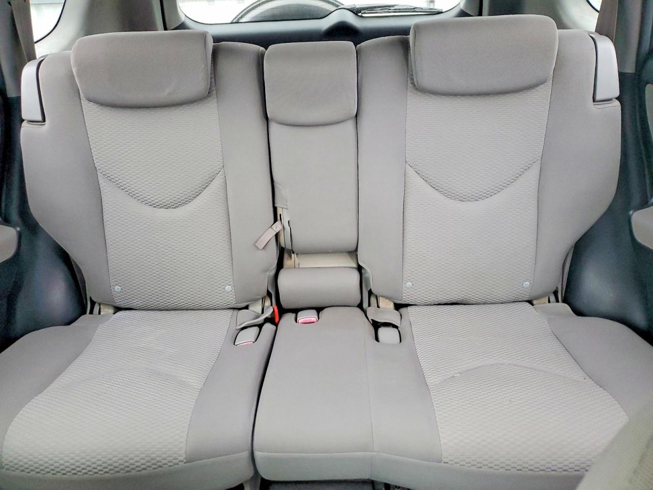 2006 TOYOTA RAV4 LIMITED photo 10
