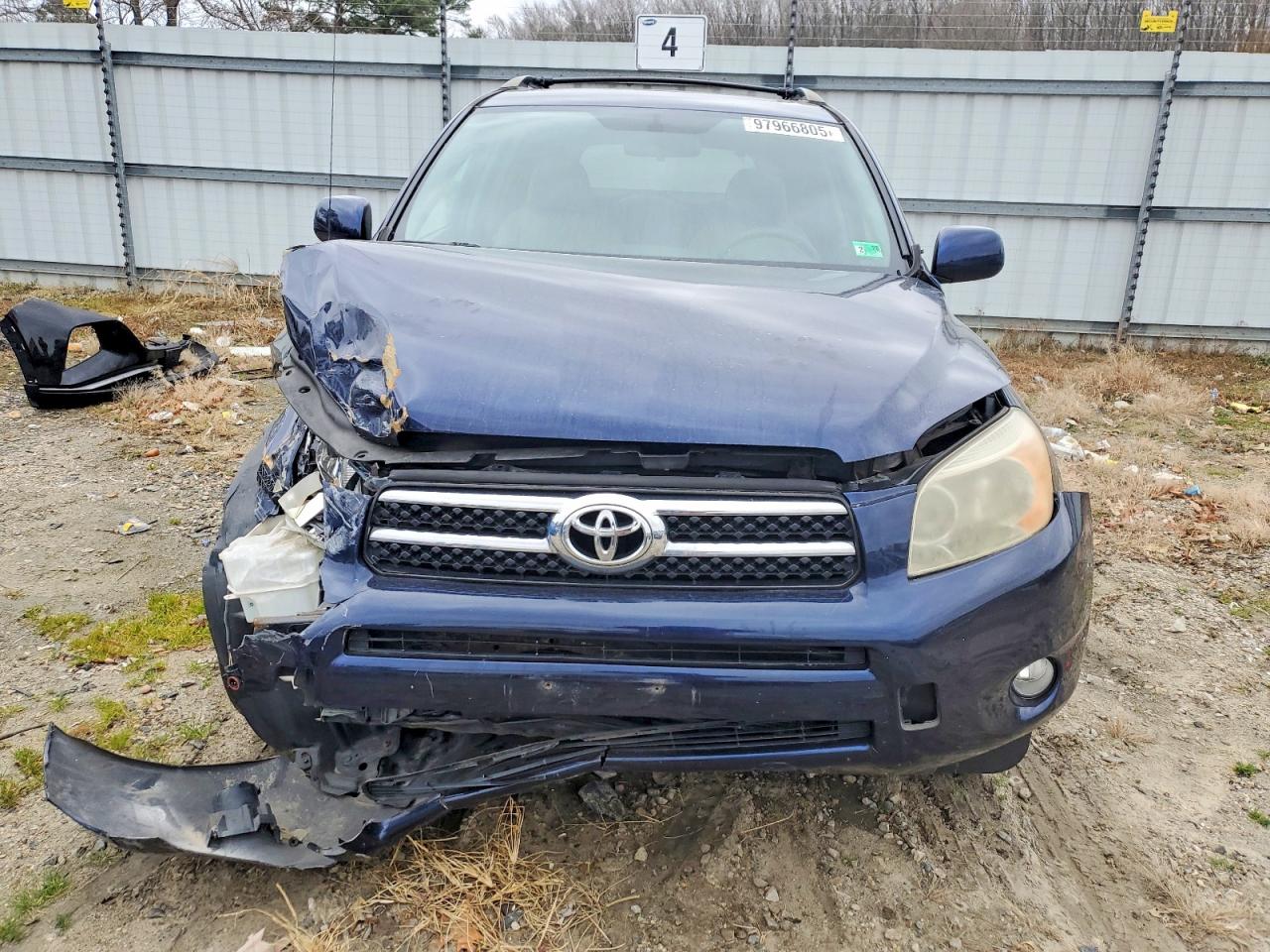 2006 TOYOTA RAV4 LIMITED photo 5
