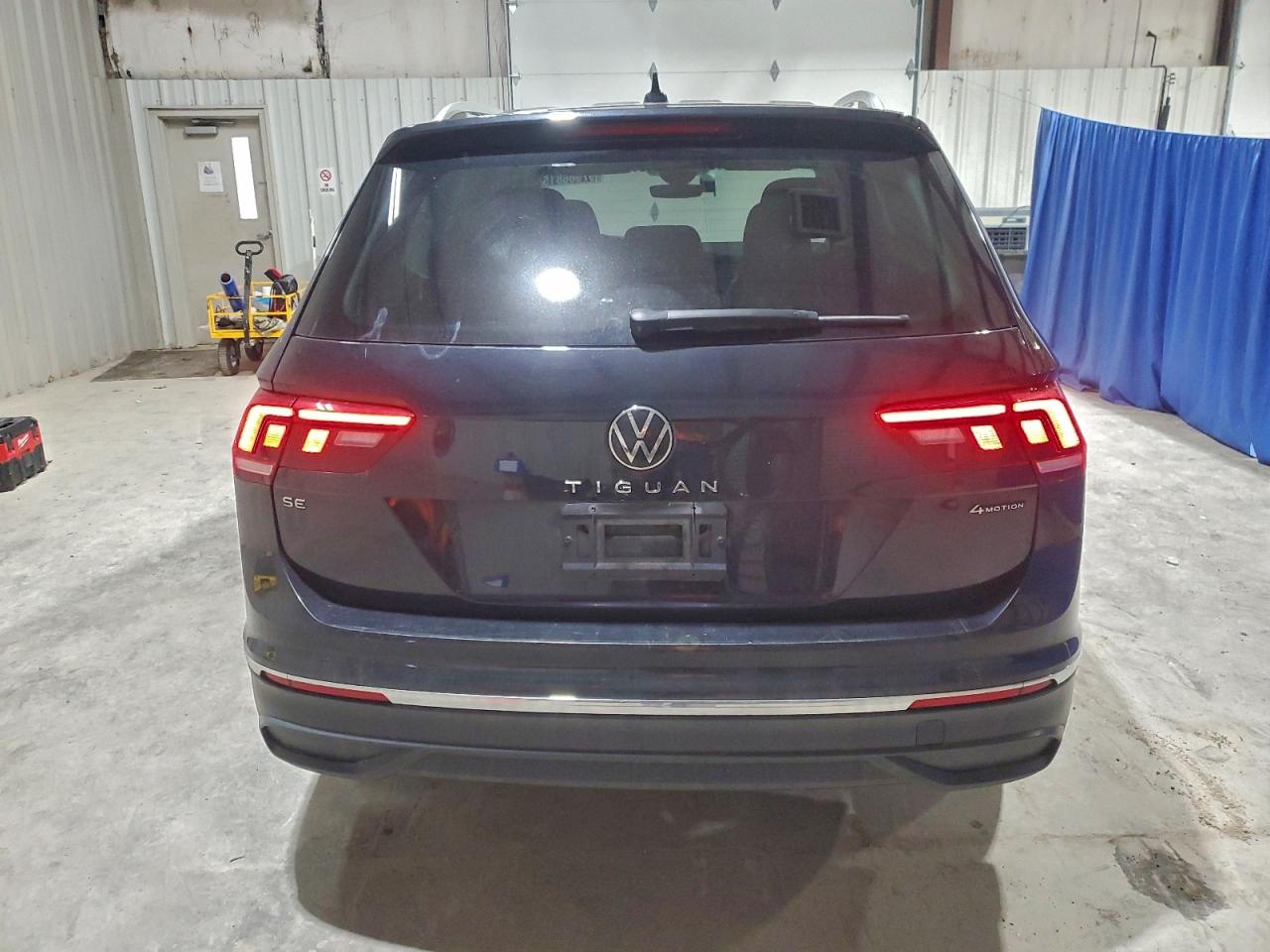 2024 VOLKSWAGEN TIGUAN SE photo 6
